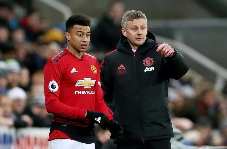 他用自己的 他用自己的